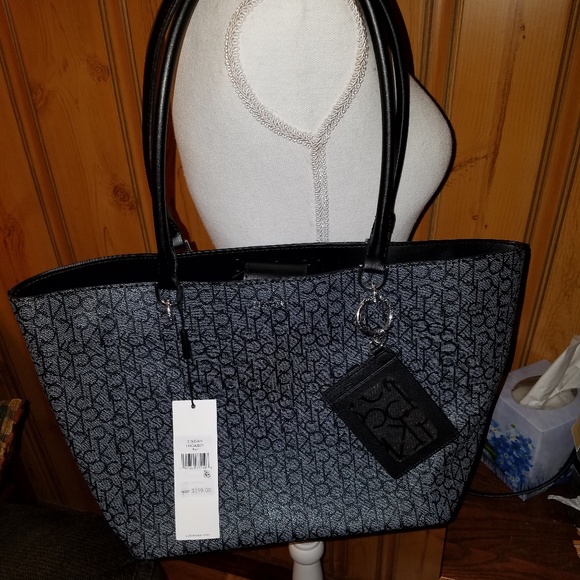 Calvin Klein Handbags - NWT CALVIN KLEIN SUSAN BLACK  SATCHEL TOTE